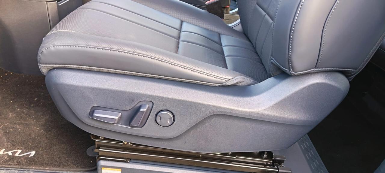 Kia PV5 PASSENGER LR 5S EARTH