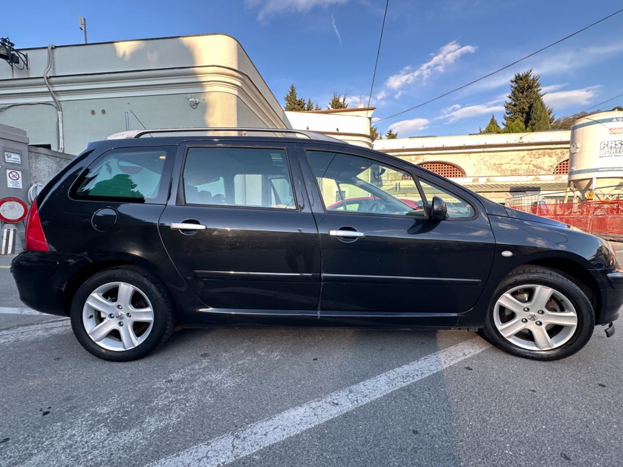 Peugeot 307 1.6 16V 5p. XR Km 100000