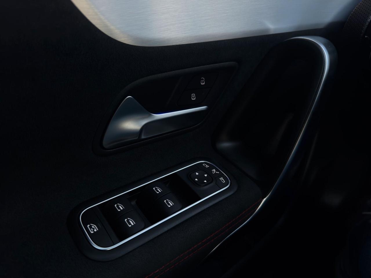 Mercedes-benz CLA 200 d Automatic AMG Line Premium Plus