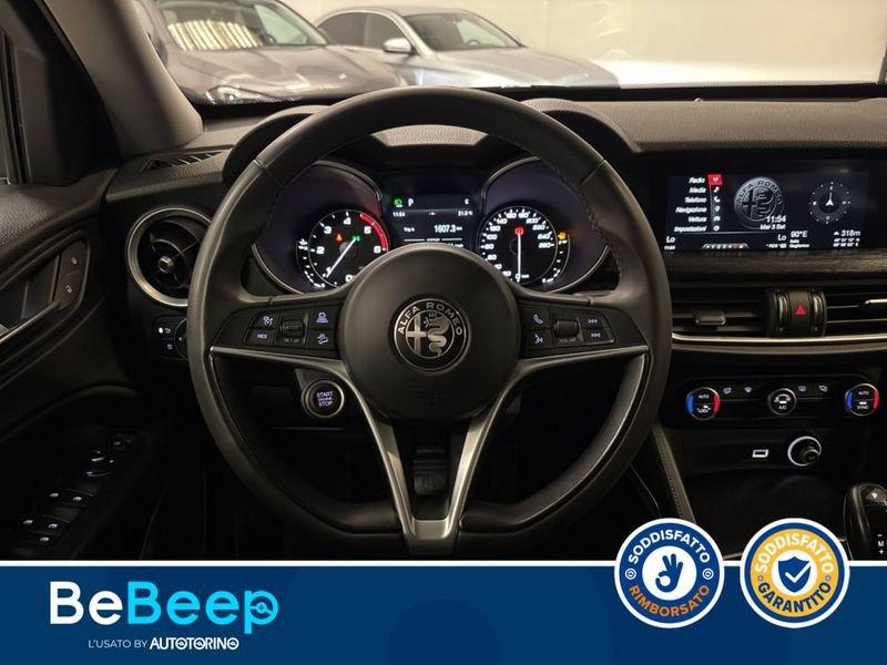 Alfa Romeo Stelvio 2.2 T BUSINESS Q4 210CV AUTO MY19