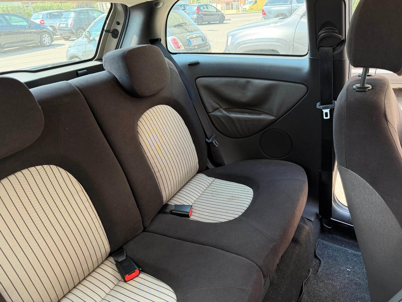 Lancia Ypsilon 1.4 NEOPATENTATI