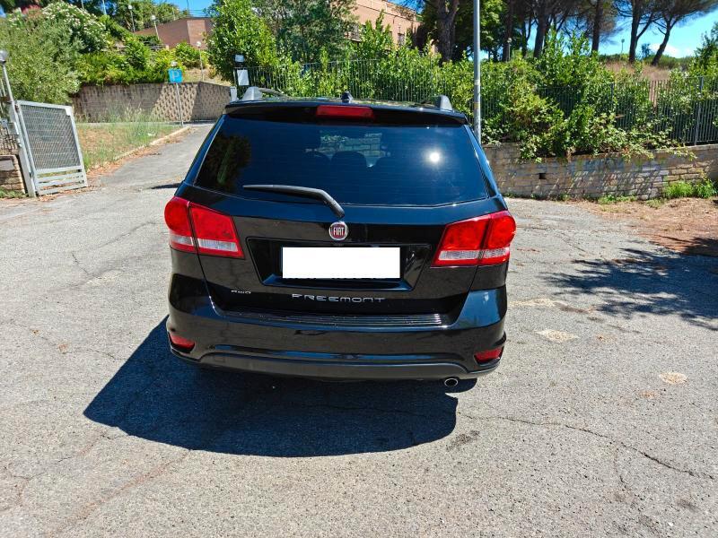 Fiat Freemont 2.0 mjt 16v Black 4x4 170cv auto km 120000!