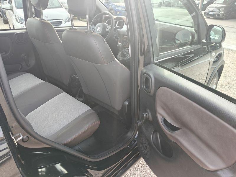 FIAT Panda Cross Panda Cross 1.3 MJT 95 CV S&S 4x4 LEGGI