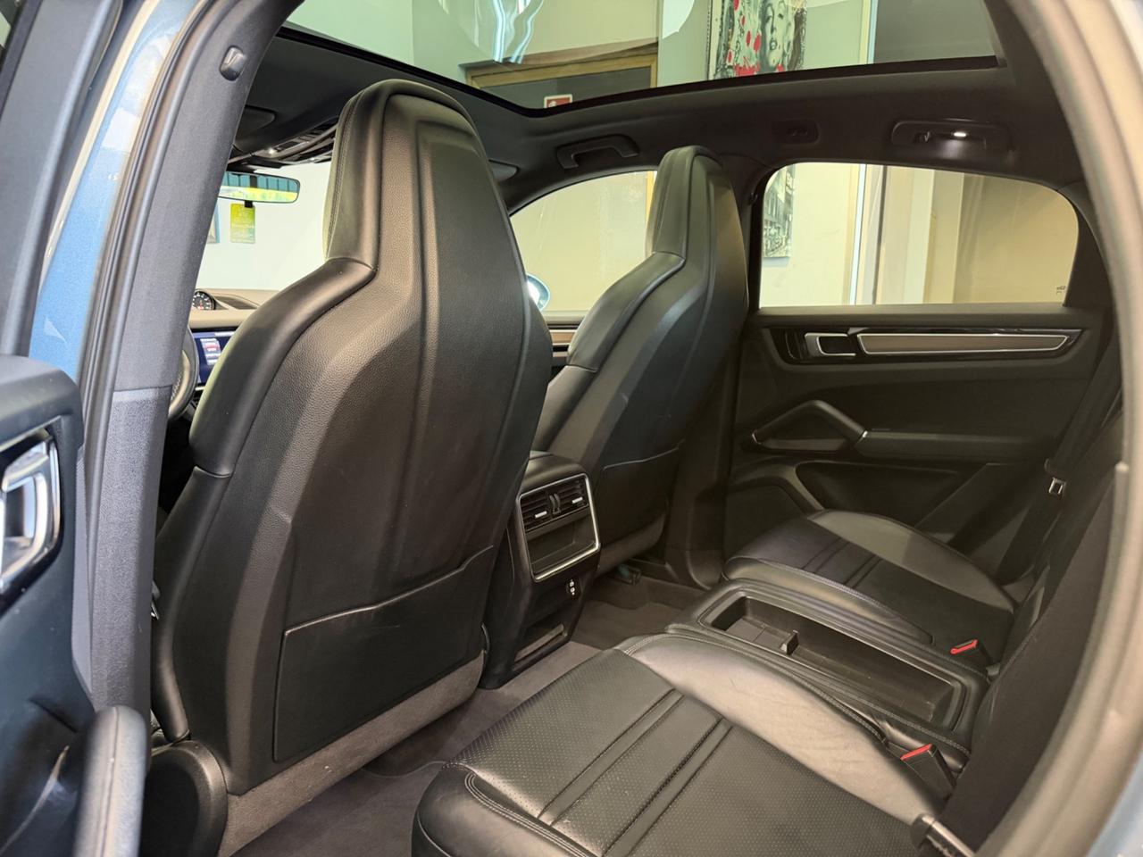 Porsche Cayenne 3.0 V6