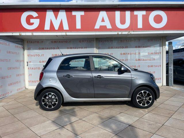 SMART ForFour 1.0 71CV PASSION LED AUTOMATICA NEOPATENTATI