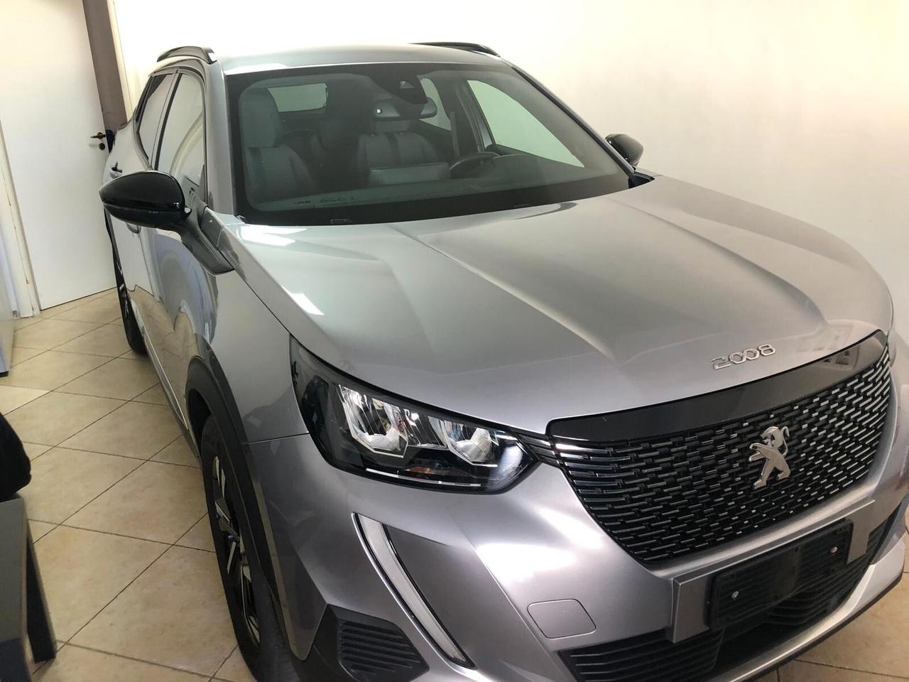 Peugeot 2008 PureTech 100 S&S Allure