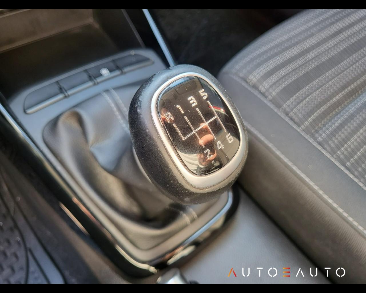 KIA Stonic - Stonic 1.0 t-gdi Style 120cv