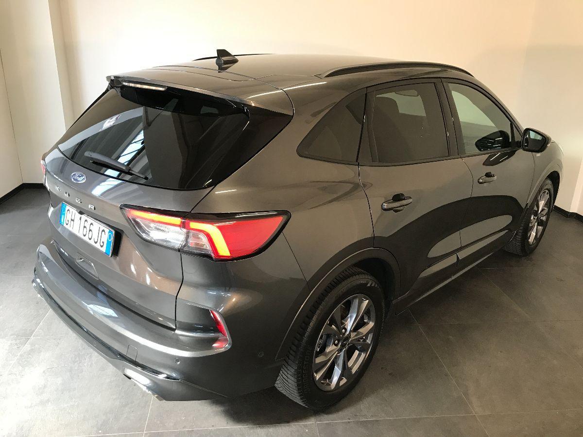 FORD Kuga 1.5 TDCI 120 CV ST-Line