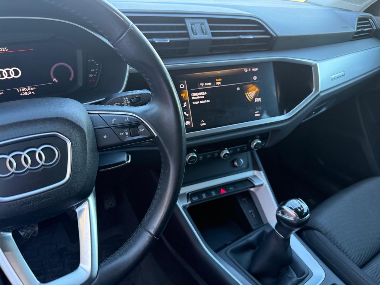 Audi Q3 35 TDI quattro Business Advanced
