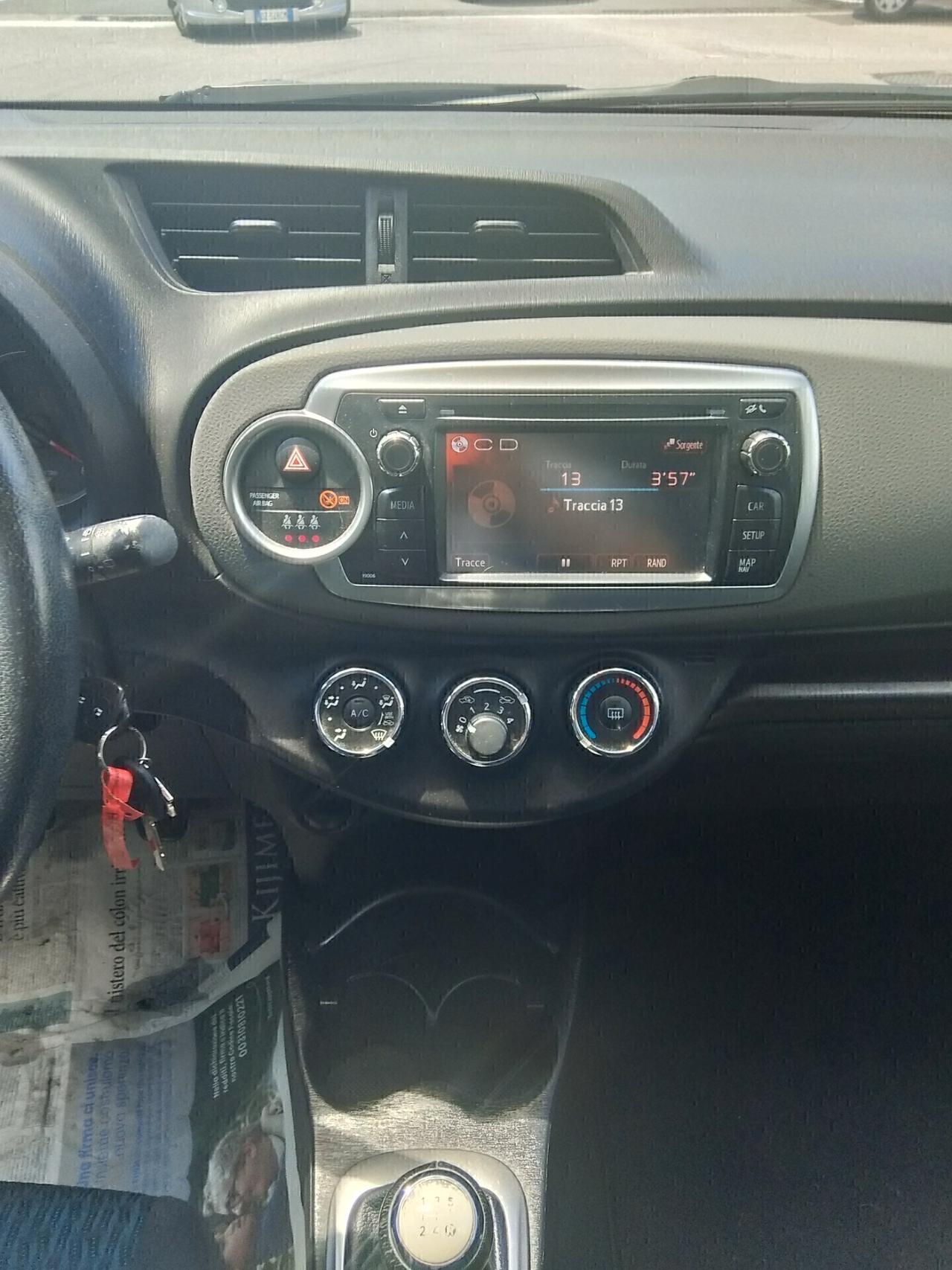 Toyota Yaris 1.0 5 porte Active