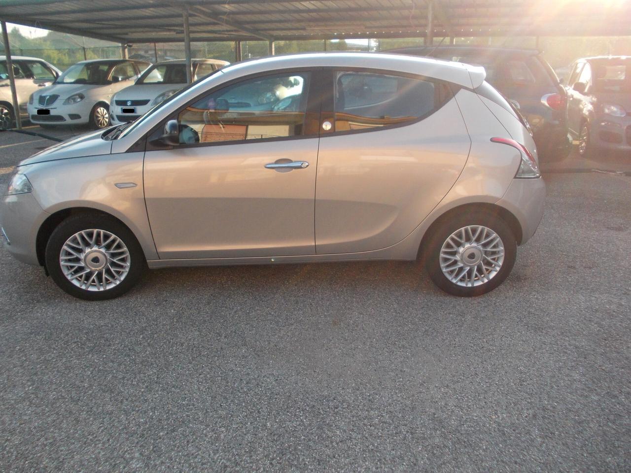 Lancia Ypsilon 1.2 69 CV 5 porte GPL Ecochic Gold-KM88105