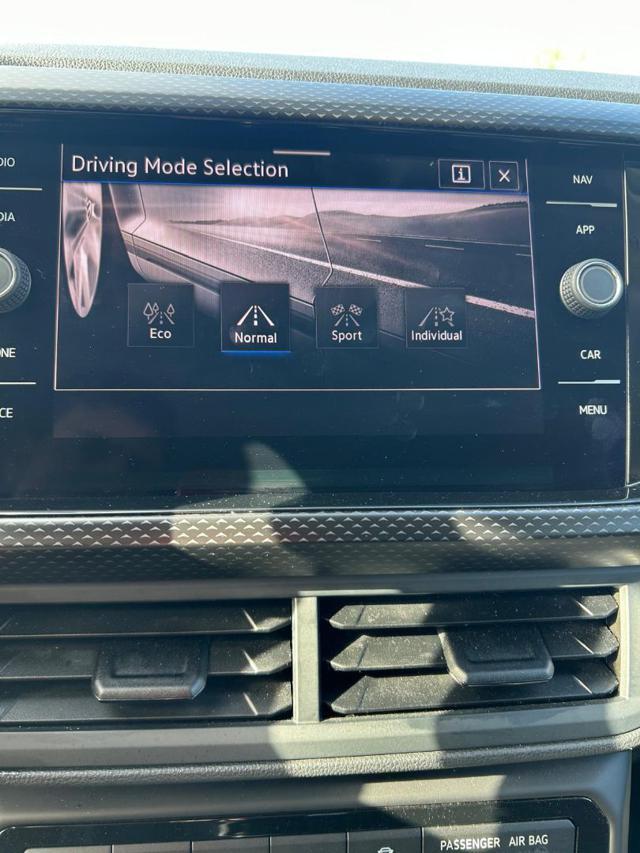 VOLKSWAGEN T-Cross 1.0 TSI 110 CV Sport NEO PATENTATO