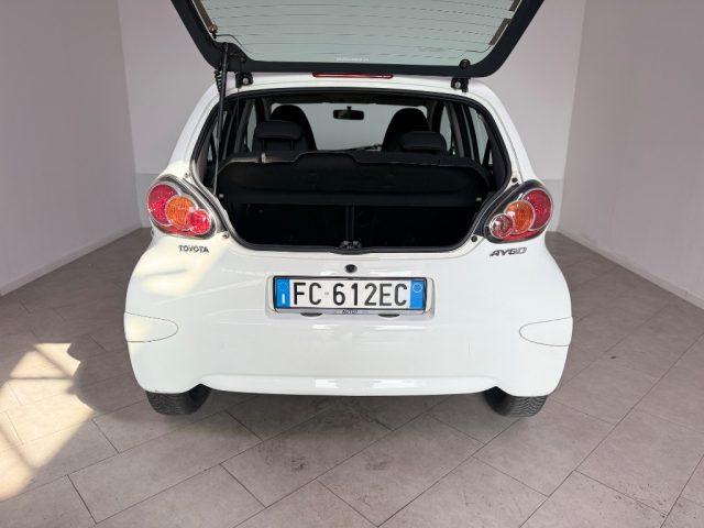 TOYOTA Aygo 1.0 12V VVT-i 5 porte Cool Soda Connect