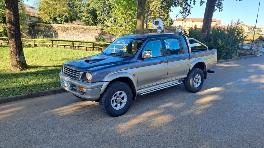 Mitsubishi L200 2.5 TDI 4WD Doppia cabina
