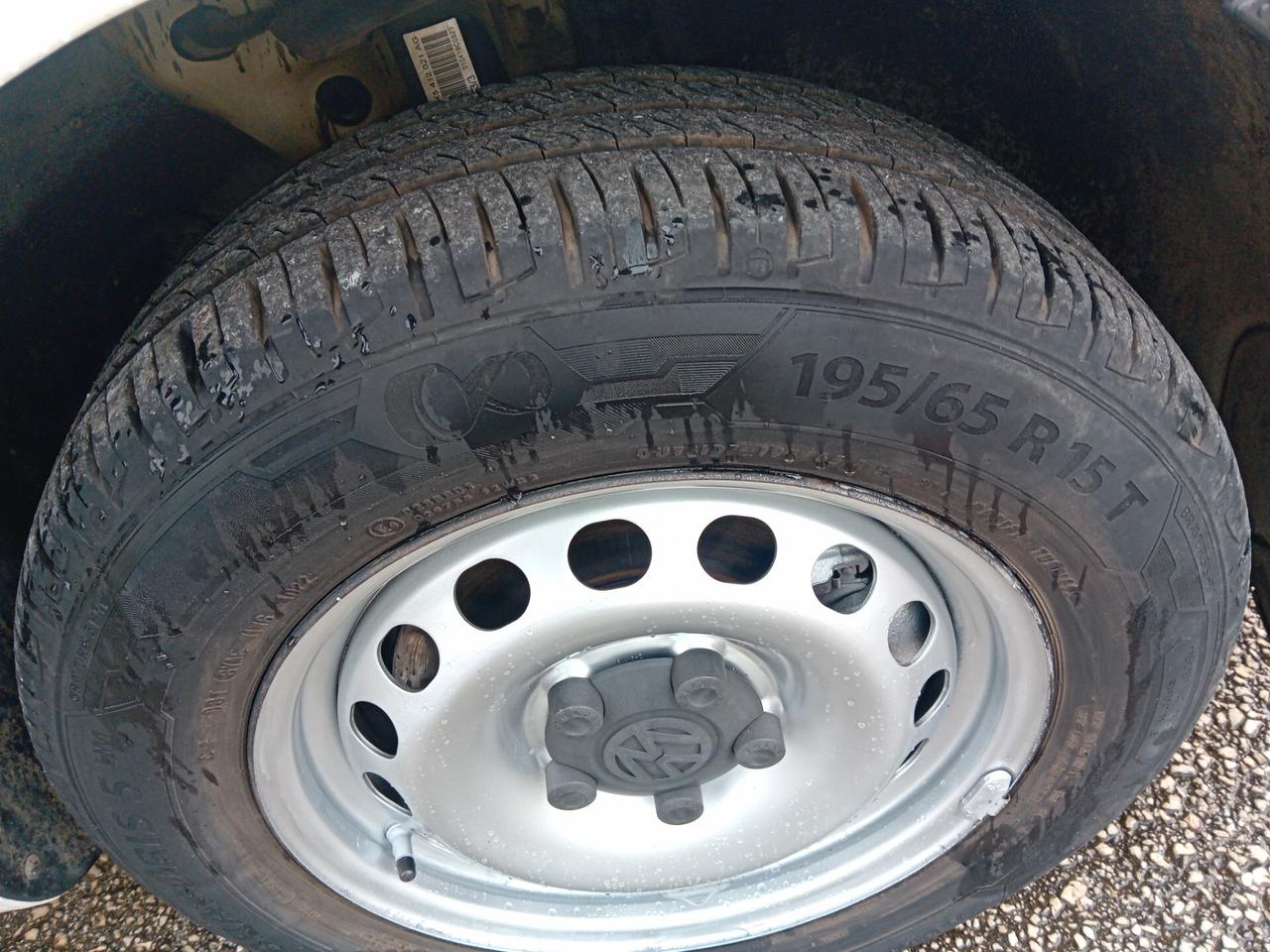 Volkswagen Caddy 2.0 TDI - 2019 - E6