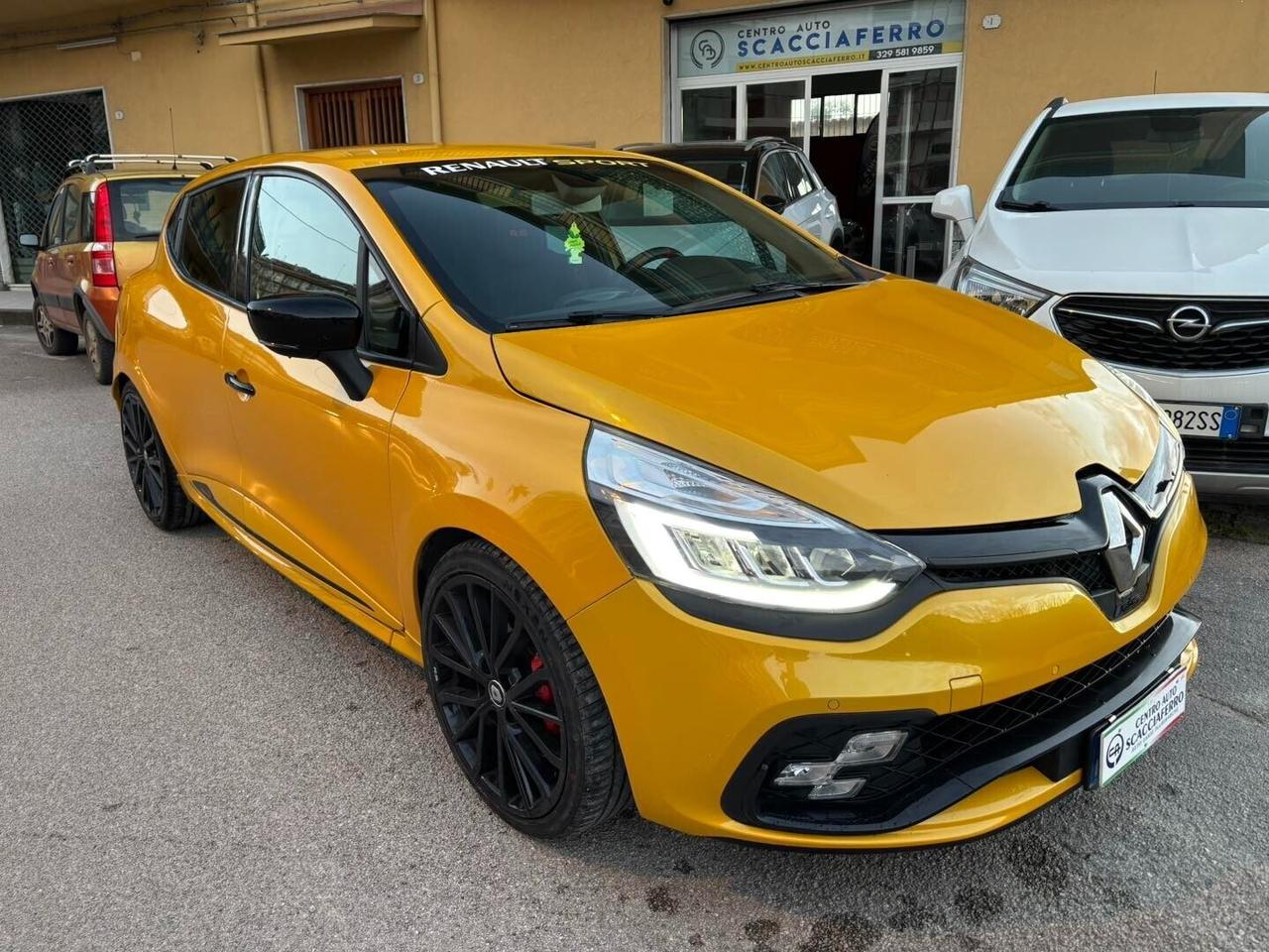 Renault Clio TCe 220CV EDC Energy R.S. Trophy