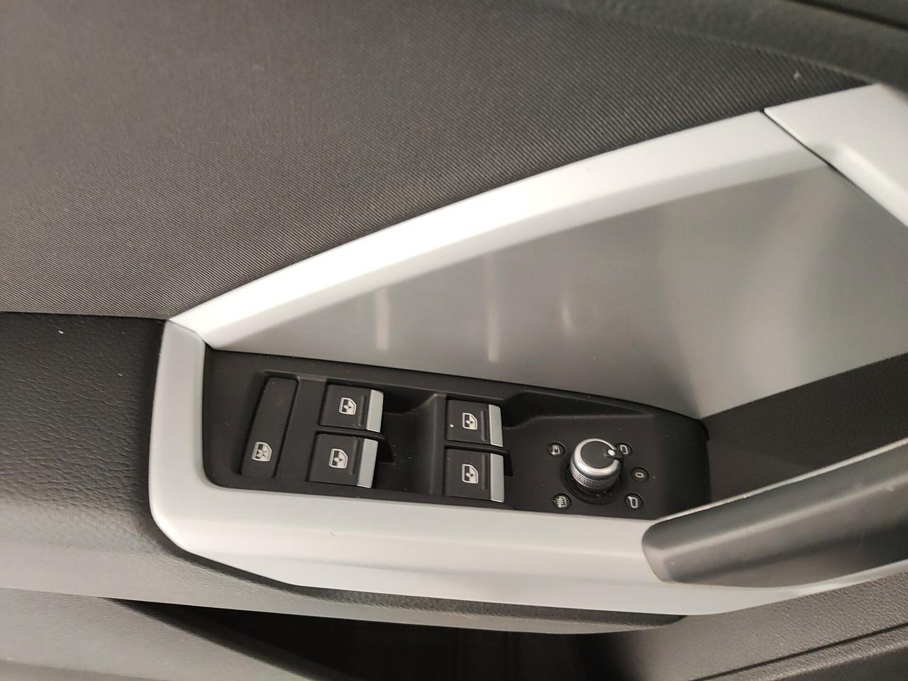 Audi Q3 35 TDI S tronic Business