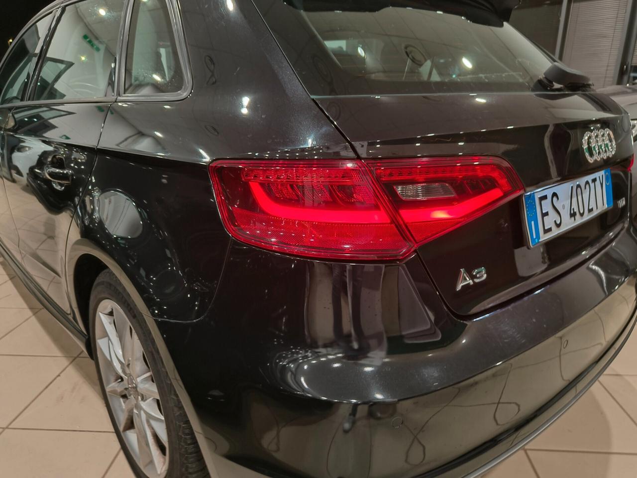 Audi A3 1.6 TDI S LINE Aut.