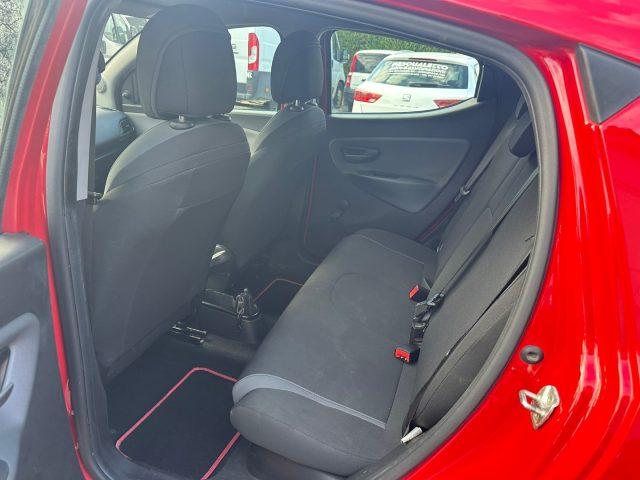 LANCIA Ypsilon OK neo pat. 1.2 69 CV GPL Ecochic Silver