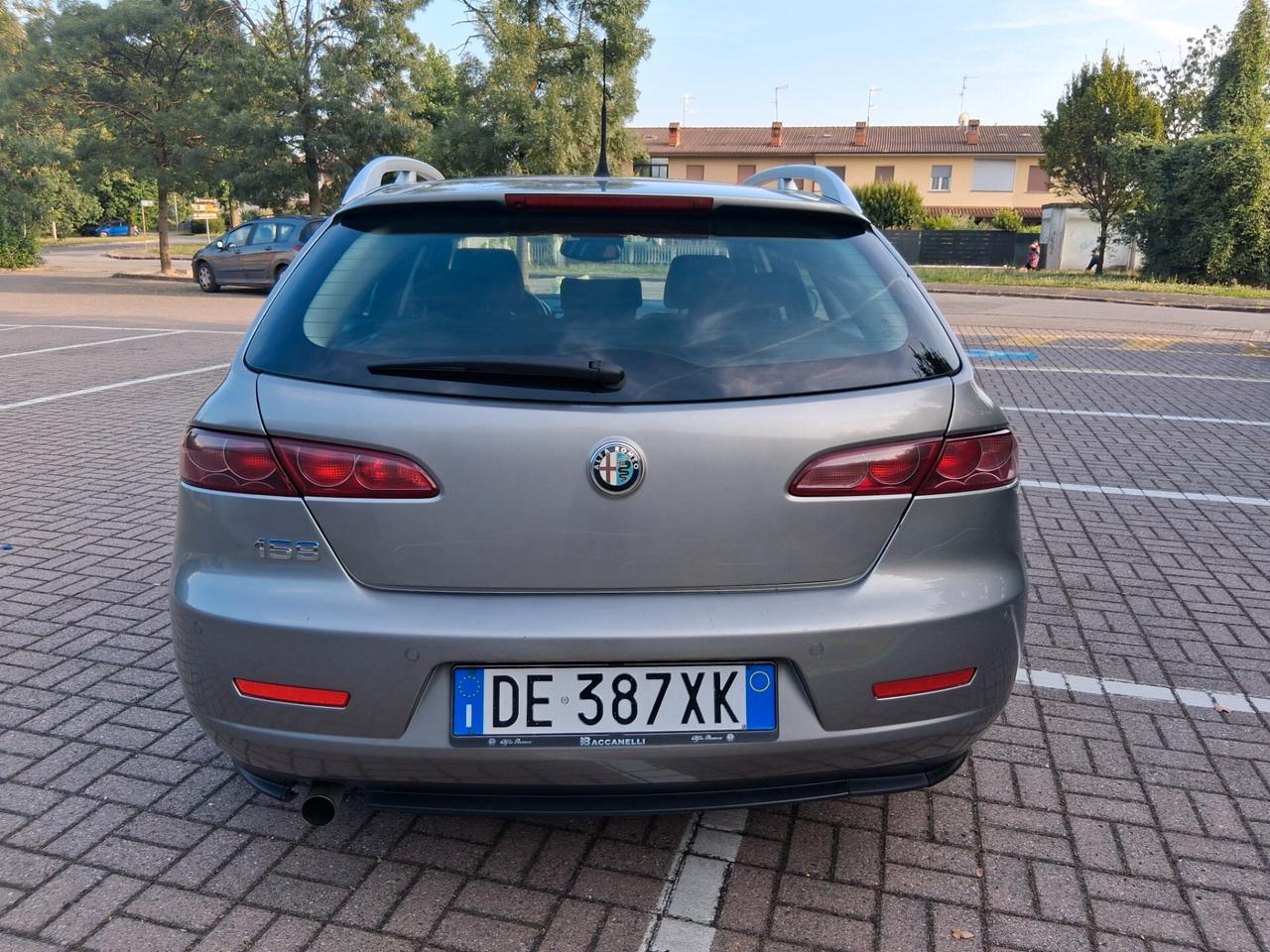 Alfa Romeo 159 1.9 JTDm 16V Sportwagon Distinctive