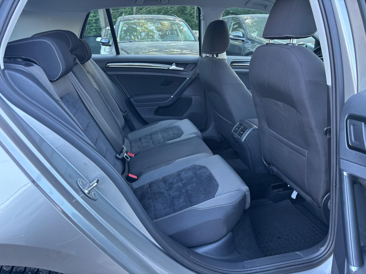 Volkswagen Golf 1.4 TSI 125CV 5p. Highline OK NEOPATENTATI