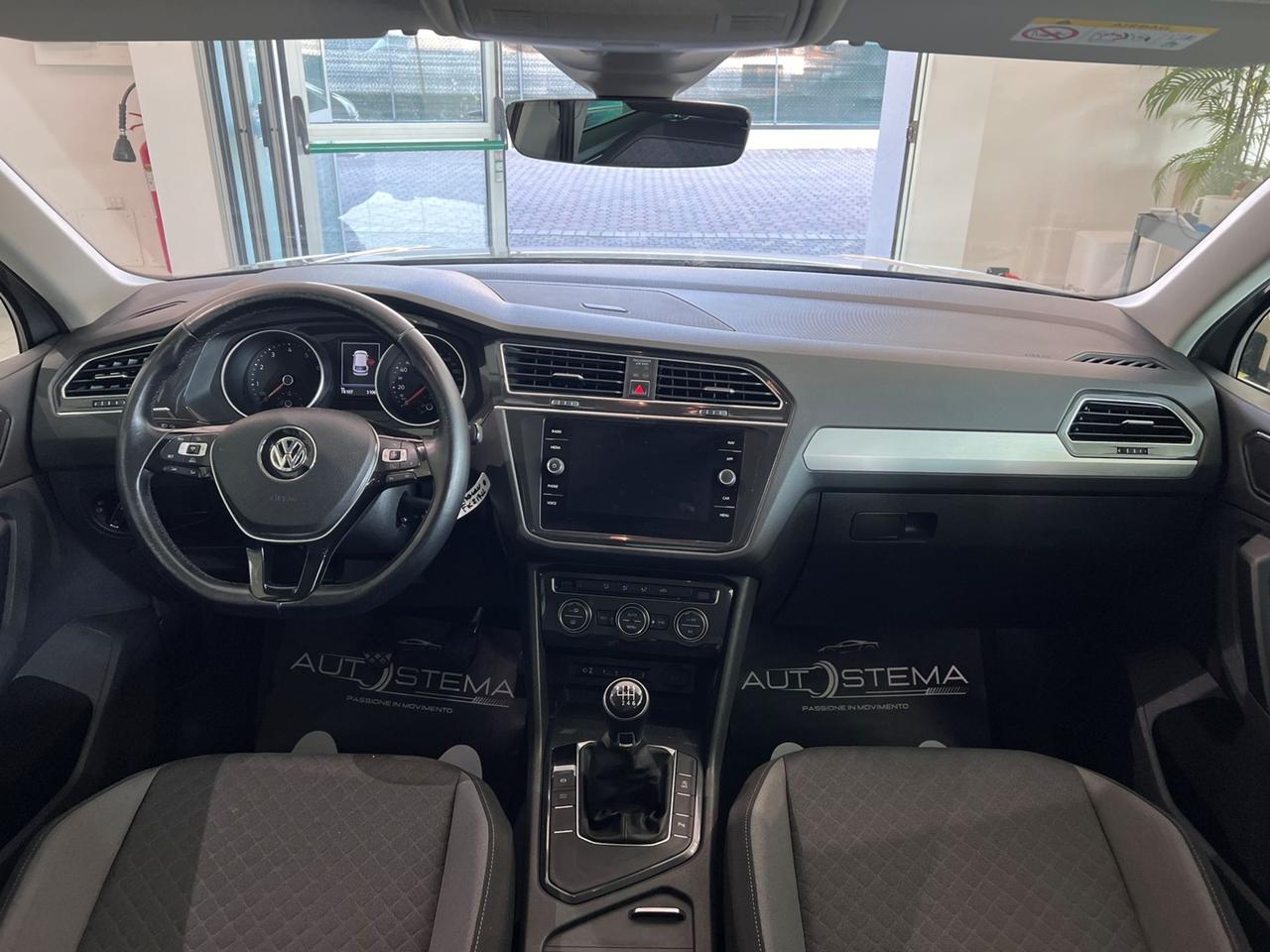 VOLKSWAGEN Tiguan II 2016 1.4 tsi Business 125cv - TAGLIANDI CERTIFICATI