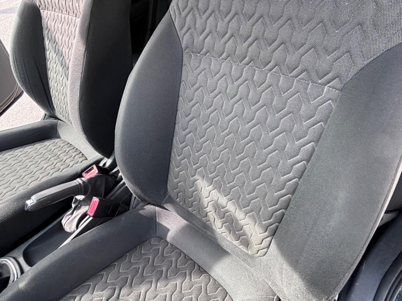 Opel Corsa 1.2 85CV 3 porte GPL-TECH b-color