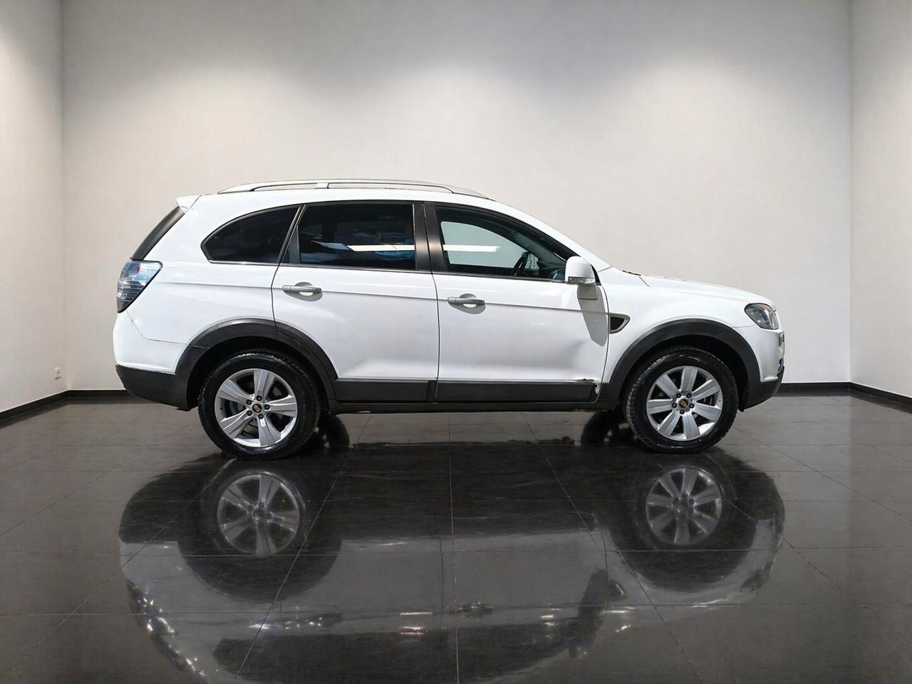 Chevrolet Captiva 2010-2.0 VCDi LT 7 POSTI NAVI 4X4 AUTOMATICA