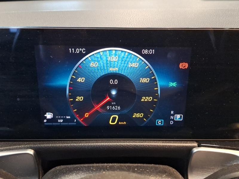 MERCEDES-BENZ GLB 200 D AUTOMATIC BUSINESS EXTRA 5 PORTE SUV