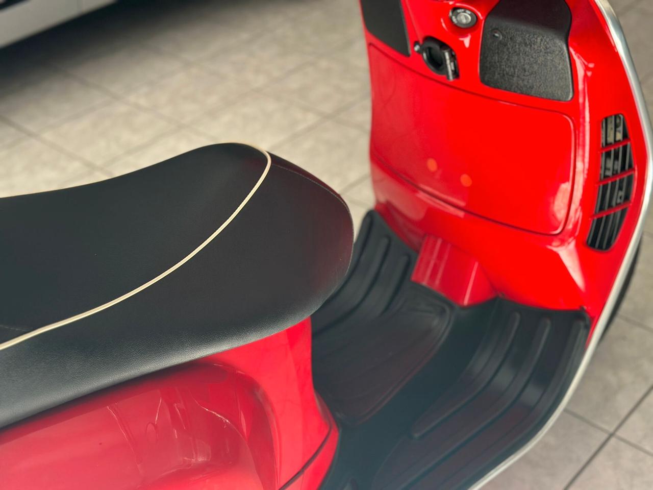 Piaggio Vespa 300 GTS Super ie