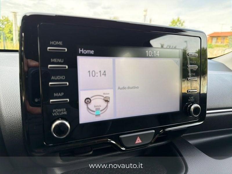 Toyota Yaris Hybrid Trend MY22