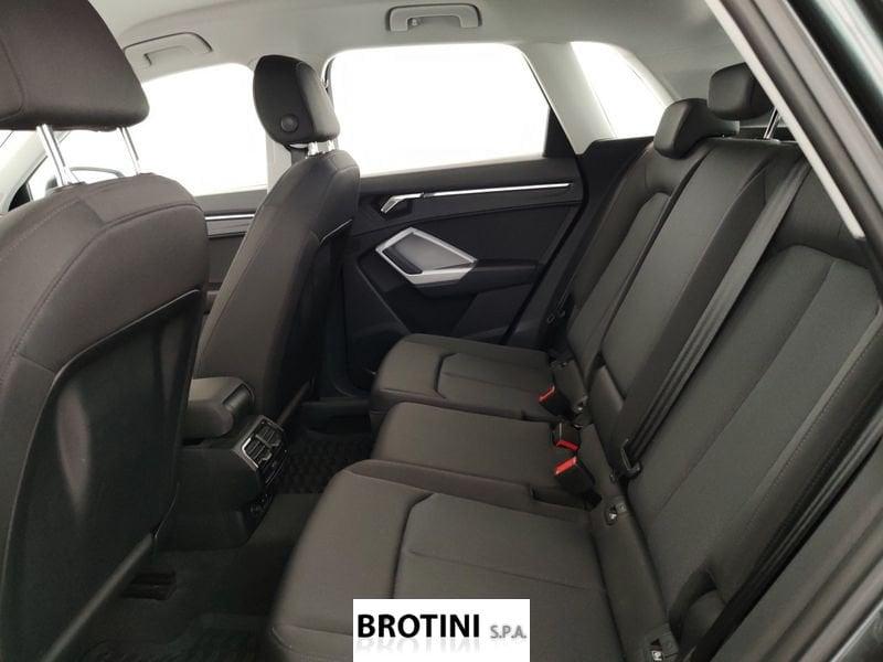 Audi Q3 35 TDI S Line Edition