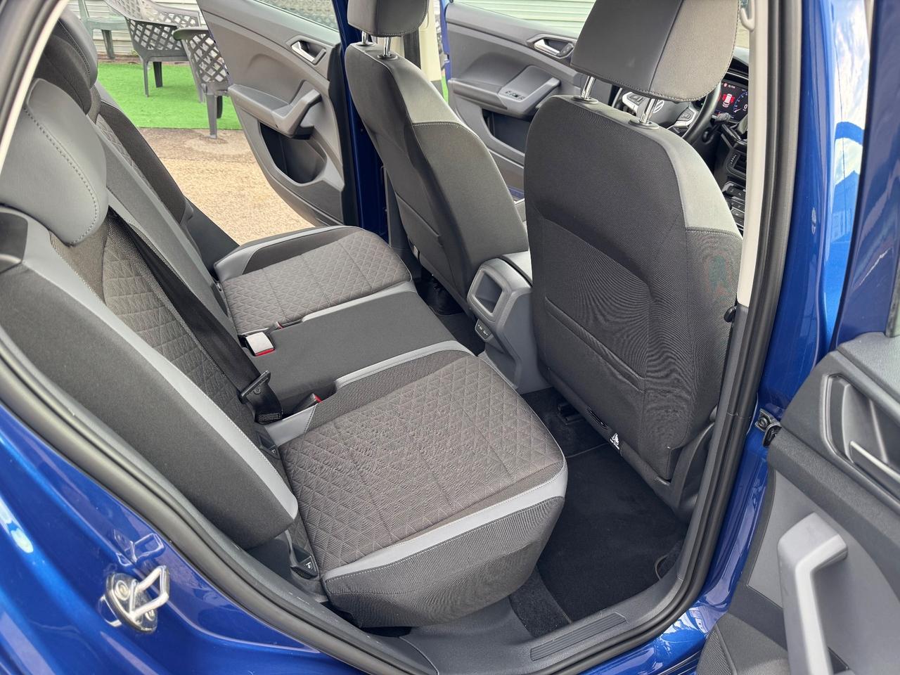 Volkswagen T-Cross 1.0 TSI 110 CV DSG R-Line