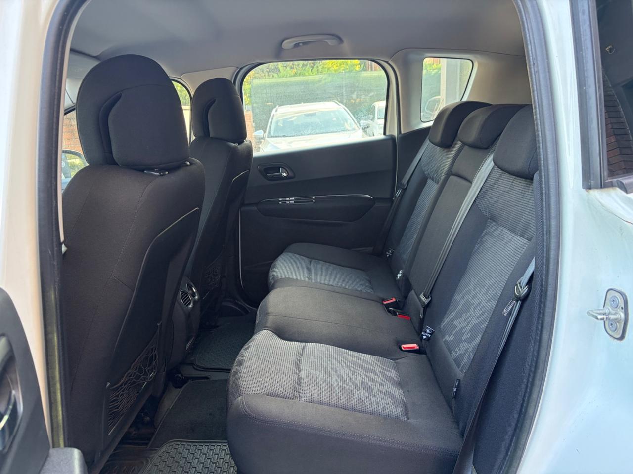 Peugeot 3008 1.6 HDi 112CV Allure