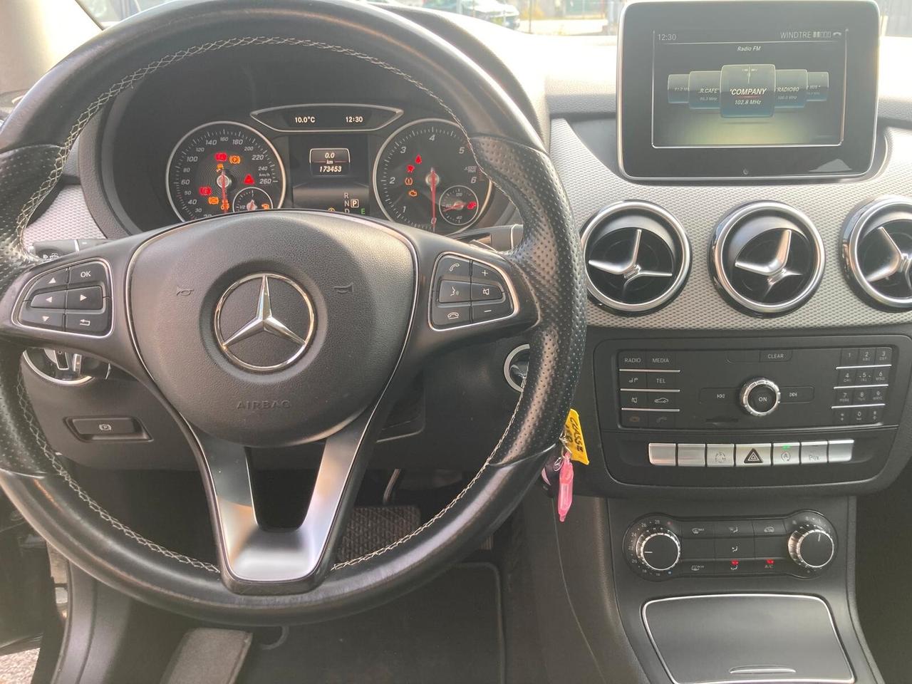 Mercedes-benz B 180 d Automatic Sport