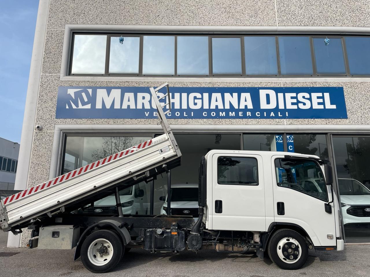 ISUZU M21 Cabina doppia 1.9 TD 120CV 6 posti TP RG + Ribaltabile Trilaterale 3300x1900mm