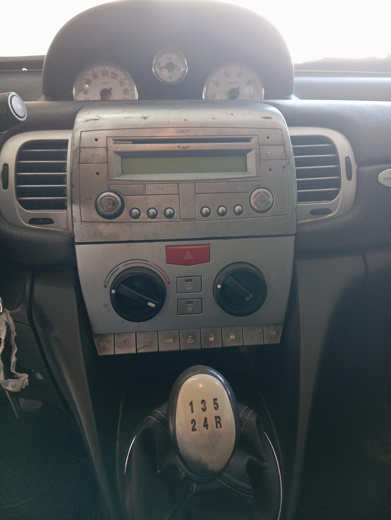 Lancia Ypsilon 1.2 benzina 2008 CON GARANZIA