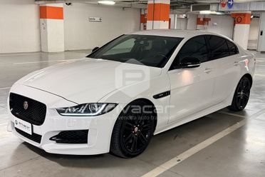 JAGUAR XE 2.0 D 180 CV aut. R-Sport