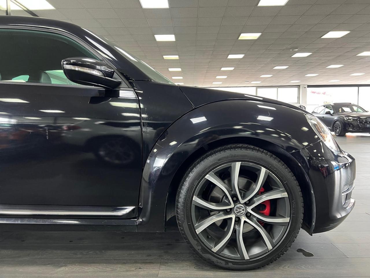 Volkswagen Maggiolino 2.0 tsi Sport dsg
