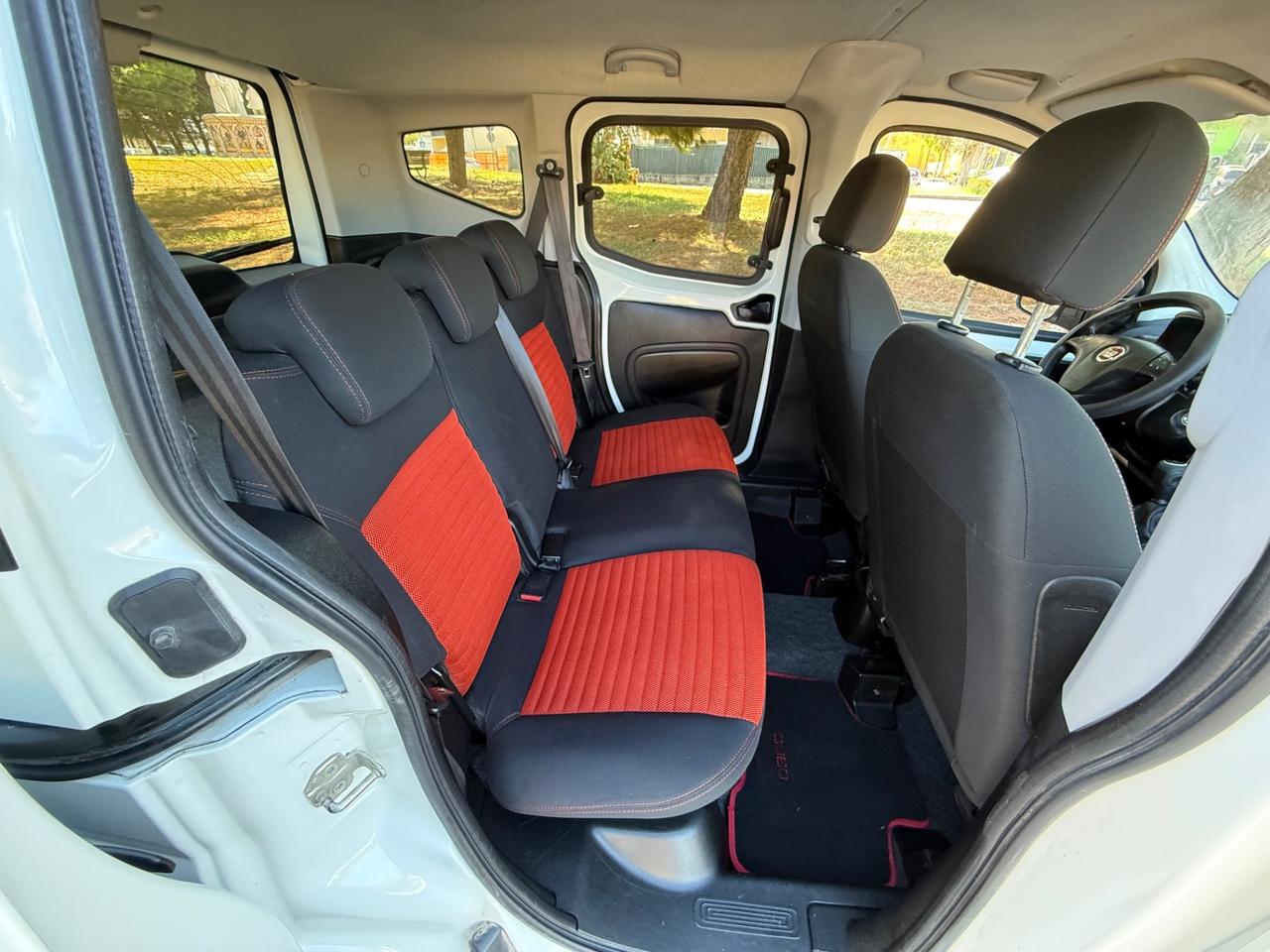 Fiat Qubo 1.3 MJT 95 CV Trekking con navigatore