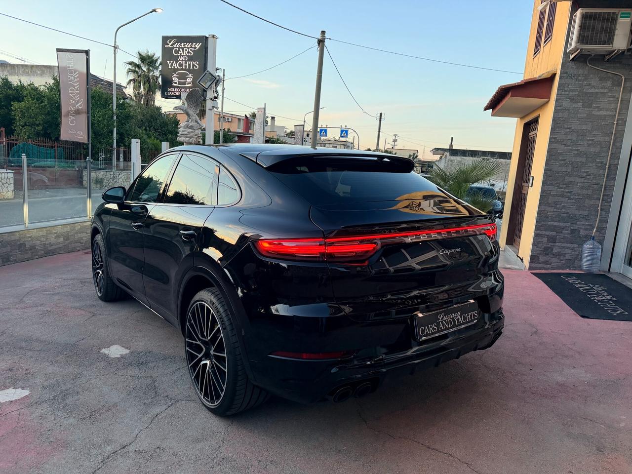 Porsche Cayenne Coupé 3.0 340-PANO-FULL-Total Black
