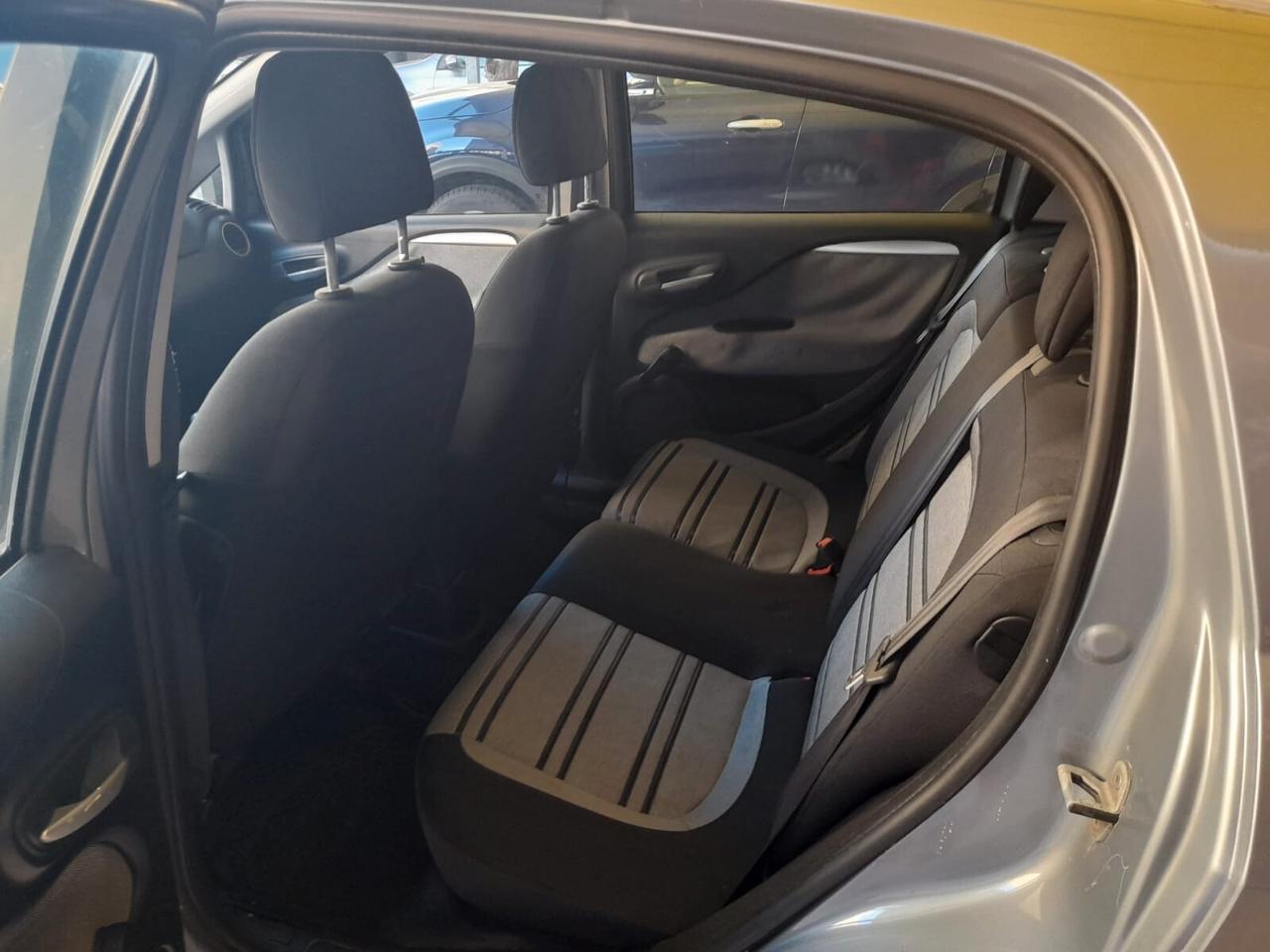 Fiat Grande Punto Evo 1.3cc diesel 12 mesi garanzia-2010