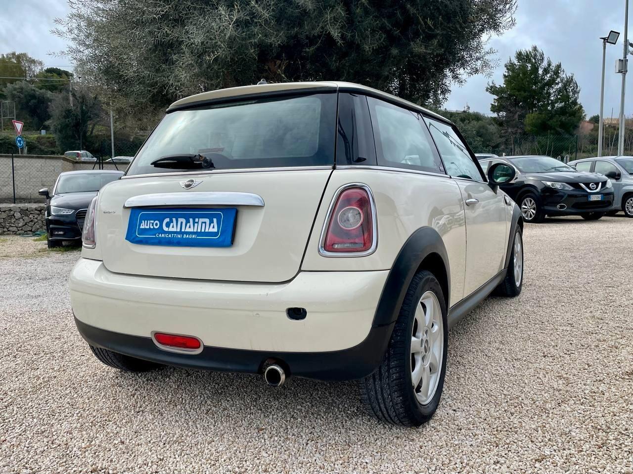 MINI ONE 1.4 B - 2010