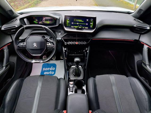 PEUGEOT 2008 PureTech GT Line