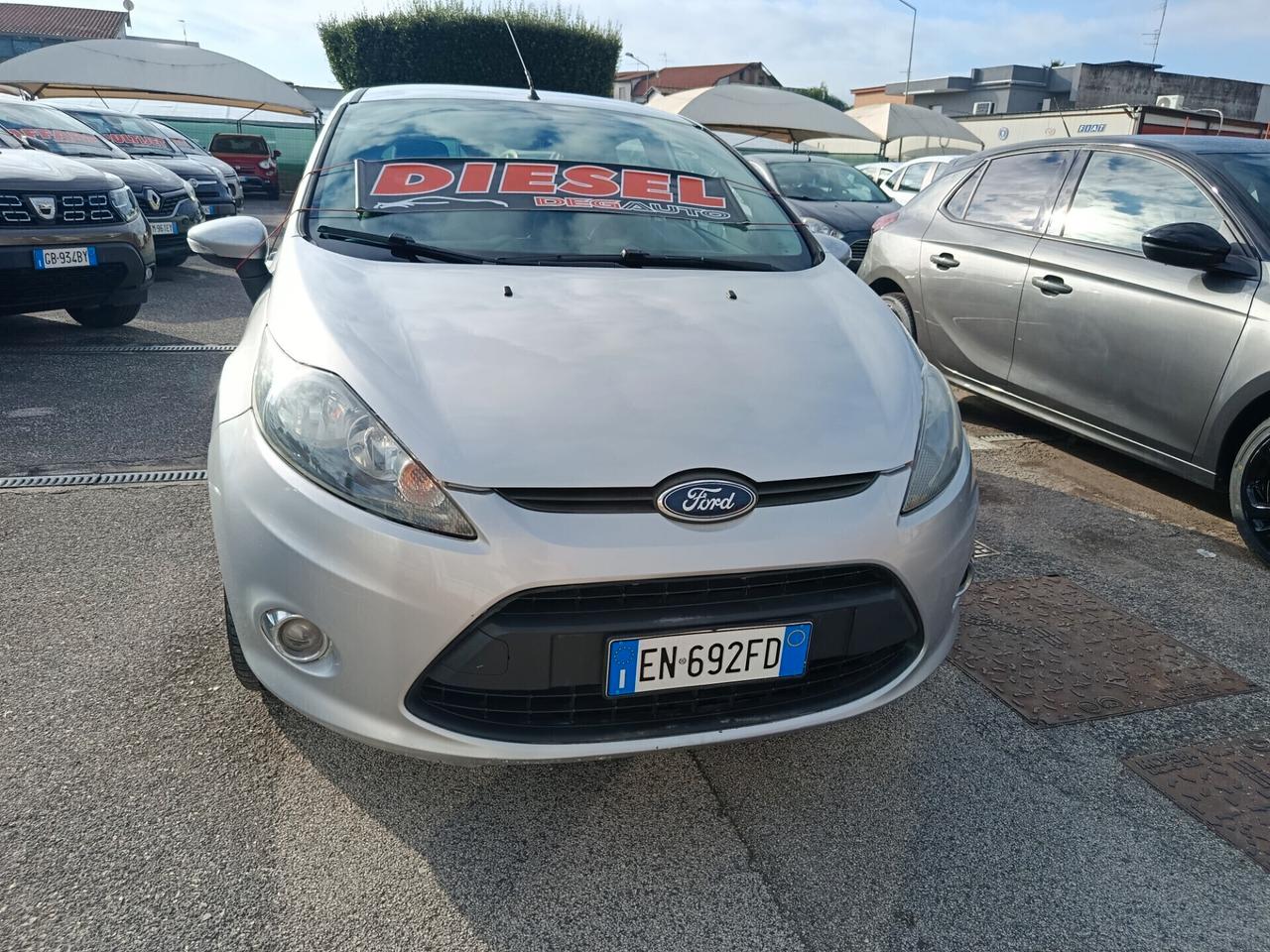 Ford Fiesta 1.4 TDCi 70CV 5p. Titanium