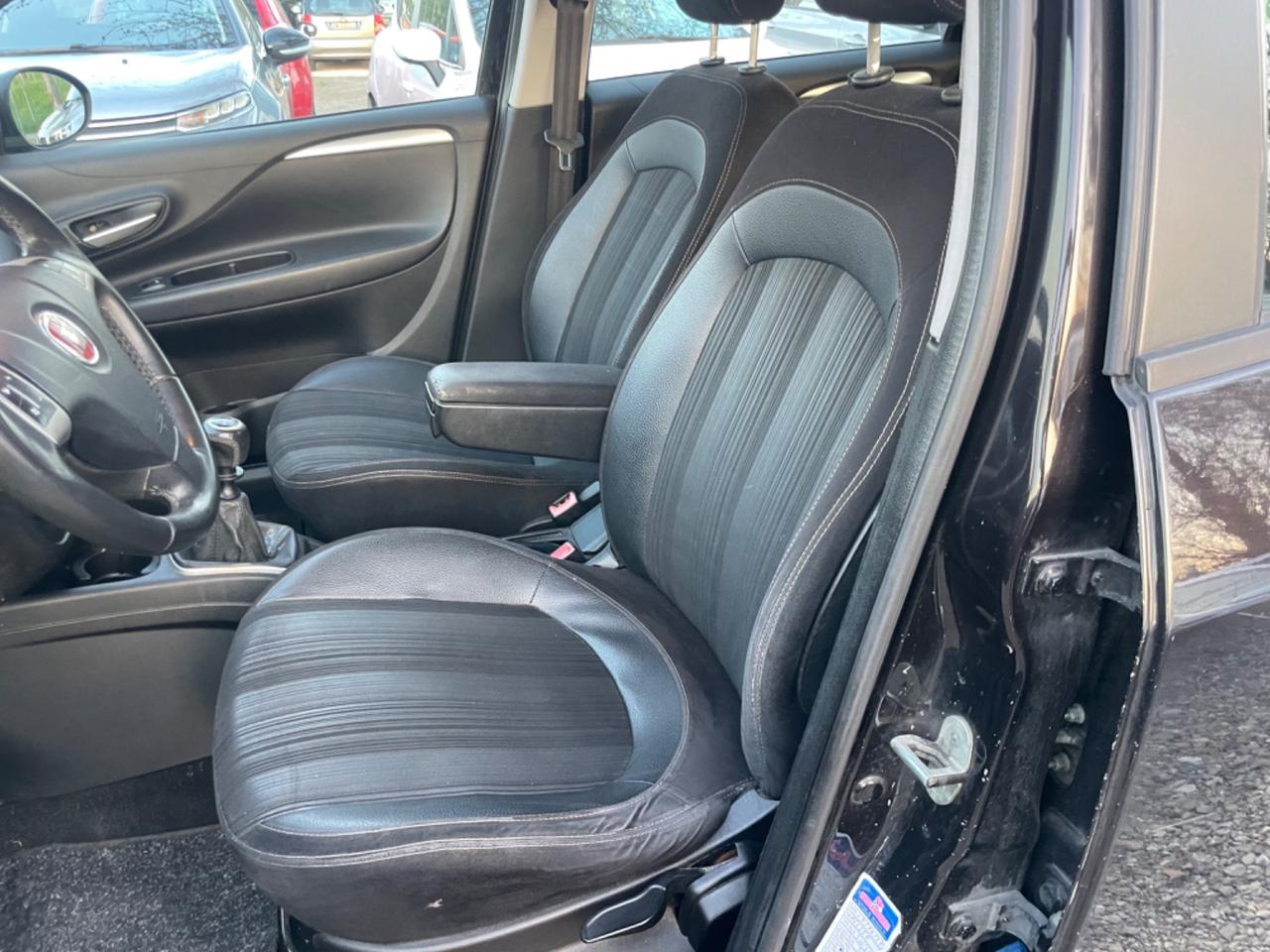 Fiat Punto Evo 1.4 5 porte Active Natural Power