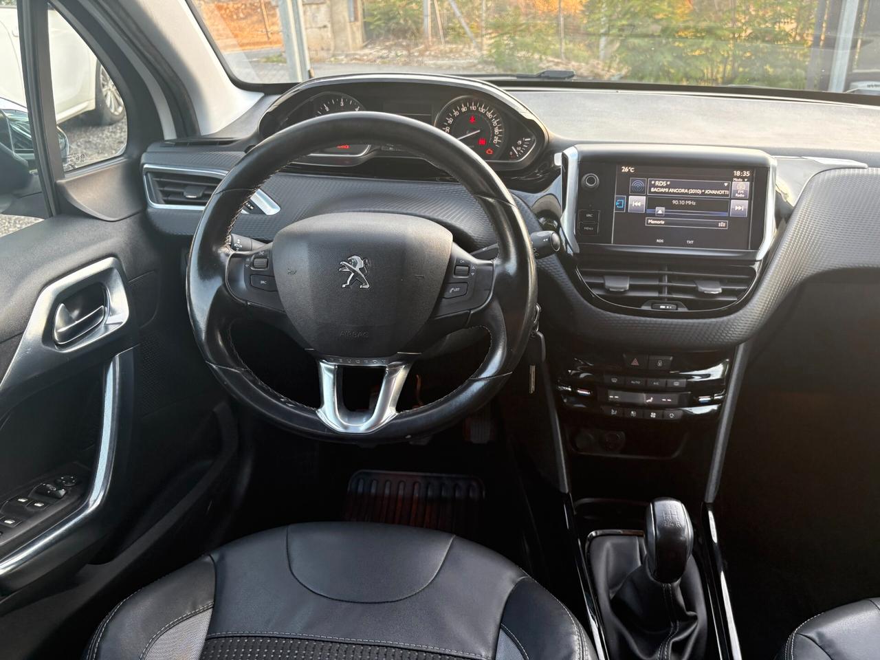 Peugeot 2008 BlueHDi 100 Allure (Gancio Traino)