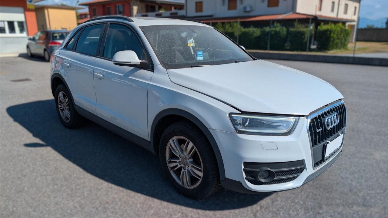 AUDI Q3