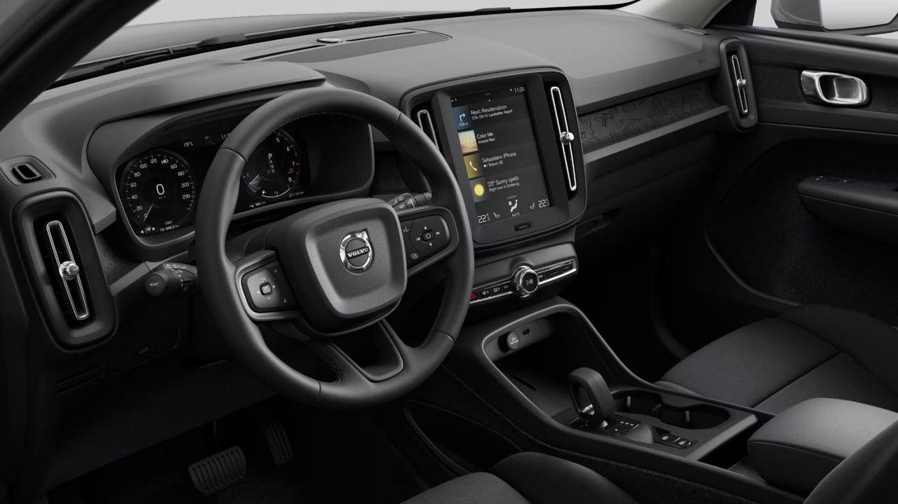 VOLVO Xc40 B3 Mild Hybrid Automatico Essential
