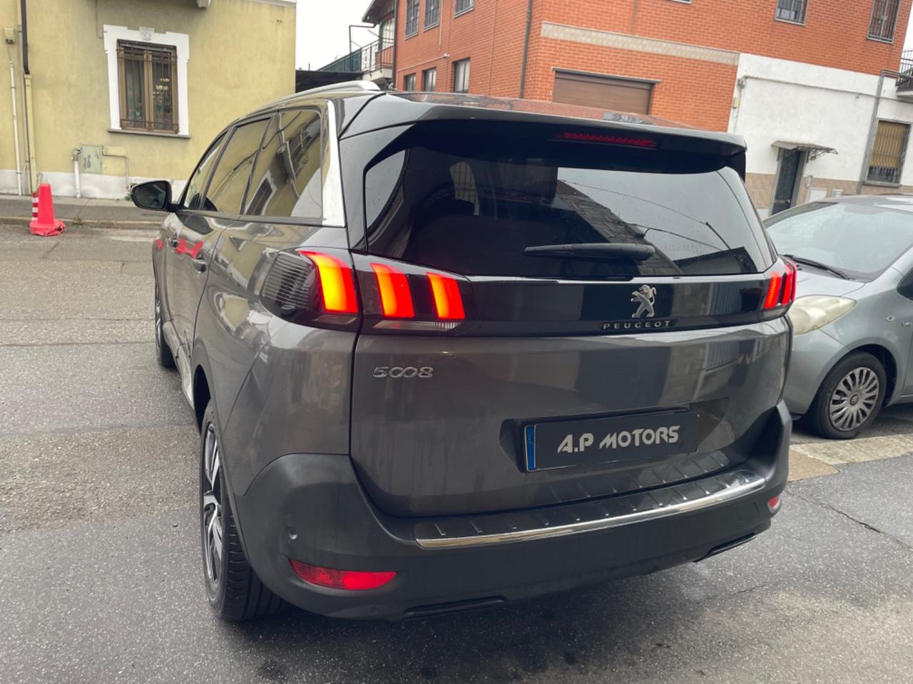 Peugeot 5008 BlueHDi 130 S&S EAT8 Allure KM 60000